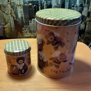 2003 Boyd’s Bear Circular Tins